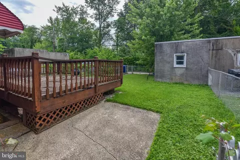 Exterior - 4639 Harcourt Rd, Baltimore, MD 21214 photo 3 of 9