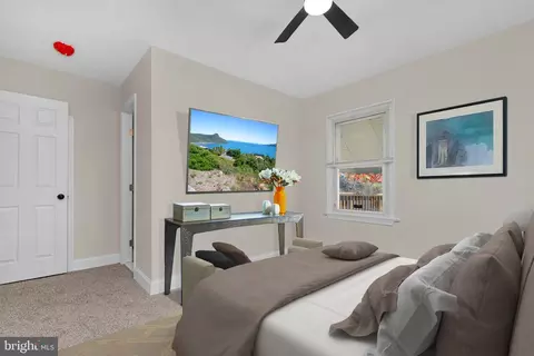 Bedroom - 3708 W Cold Spring Ln, Baltimore, MD 21215 photo 2 of 4