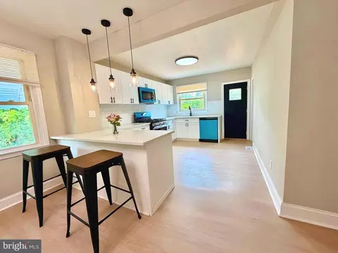 Kitchen - 3708 W Cold Spring Ln, Baltimore, MD 21215 photo 2 of 3