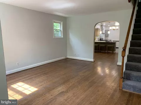 Living - 4620 Harcourt Rd, Baltimore, MD 21214 photo 1 of 1
