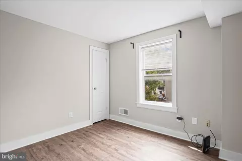 Bedroom - 211 Penn St, Baltimore, MD 21230 photo 6 of 6