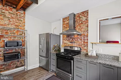 Kitchen - 211 Penn St, Baltimore, MD 21230 photo 4 of 7