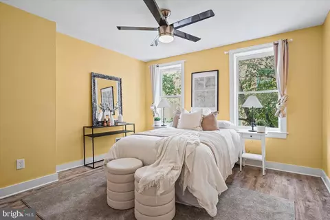 Bedroom - 211 Penn St, Baltimore, MD 21230 photo 1 of 6