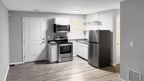 Kitchen - 4415 Cherry Way, Baltimore, MD 21229 photo 1 of 2