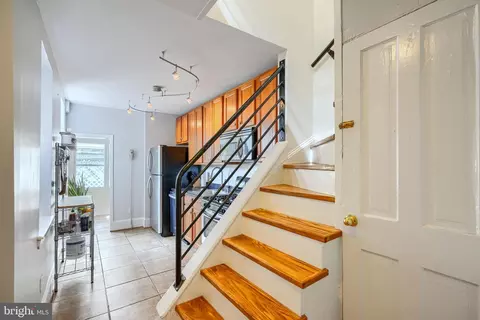 Entry Way - 110 E Randall St E, Baltimore, MD 21230 photo 1 of 6