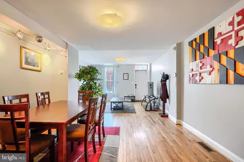 Dining - 110 E Randall St E, Baltimore, MD 21230 photo 3 of 4