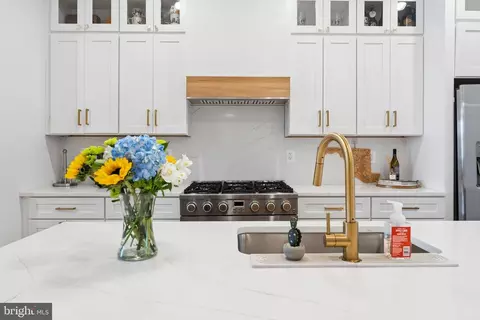Kitchen - 1353 Hull St, Baltimore, MD 21230 photo 2 of 4