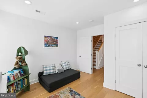Bedroom - 1353 Hull St, Baltimore, MD 21230 photo 5 of 7