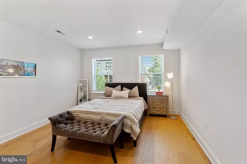Bedroom - 1353 Hull St, Baltimore, MD 21230 photo 2 of 7