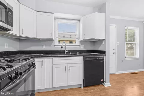 Kitchen - 1118 N Central Ave, Baltimore, MD 21202 photo 5 of 5