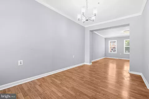 Living - 1118 N Central Ave, Baltimore, MD 21202 photo 7 of 9