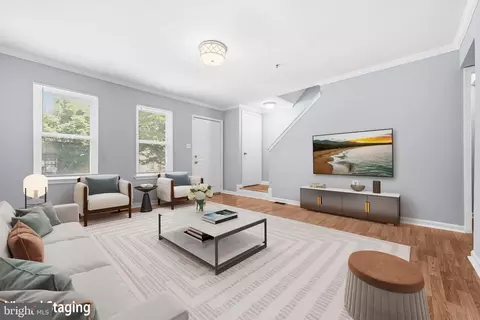 Living - 1118 N Central Ave, Baltimore, MD 21202 photo 3 of 9