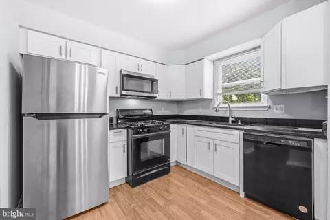 Kitchen - 1118 N Central Ave, Baltimore, MD 21202 photo 1 of 5