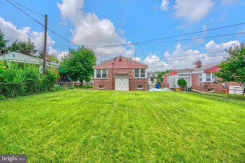 Exterior - 5709 Key Ave, Baltimore, MD 21215 photo 5 of 7