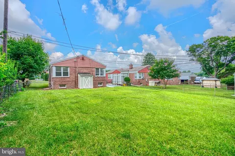 Exterior - 5709 Key Ave, Baltimore, MD 21215 photo 6 of 7
