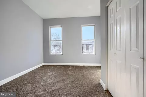 Bedroom - 2511 Mcculloh St, Baltimore, MD 21217 photo 3 of 3