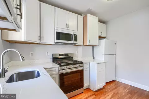 Kitchen - 2511 Mcculloh St, Baltimore, MD 21217 photo 2 of 2