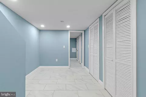 Entry Way - 3109 Sumter Ave, Baltimore, MD 21215 photo 17 of 17