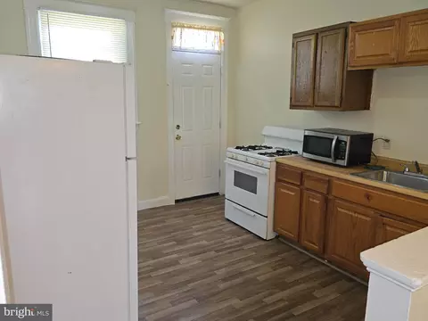Kitchen - 2562 Robb St, Baltimore, MD 21218 photo 2 of 3