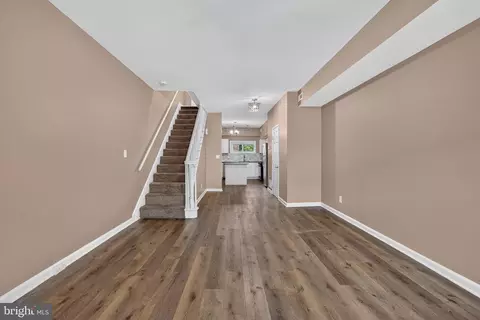 Entry Way - 3712 E Lombard St, Baltimore, MD 21224 photo 2 of 16