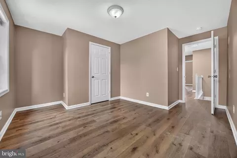 Entry Way - 3712 E Lombard St, Baltimore, MD 21224 photo 11 of 16
