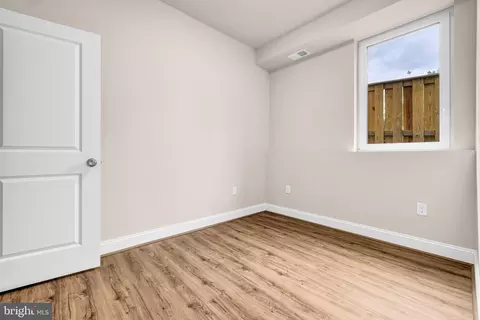 Other - 1129 Unit B Monroe Cir, Baltimore, MD 21225 photo 6 of 11