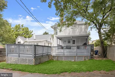 Exterior - 3205 Gibbons Ave, Baltimore, MD 21214 photo 7 of 12