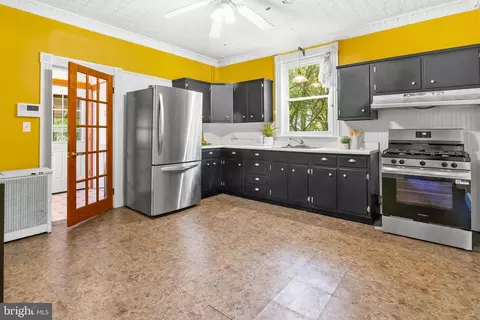 Kitchen - 4310 Biddison Ln, Baltimore, MD 21206 photo 1 of 3