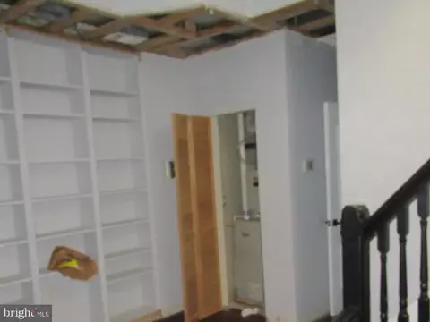 Entry Way - 1215 E Preston St, Baltimore, MD 21202 photo 15 of 18