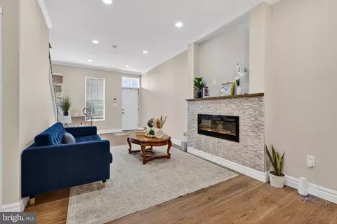 Entry Way - 1762 E North Ave, Baltimore, MD 21213 photo 1 of 9