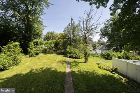 Exterior - 4008 Pinewood Ave, Baltimore, MD 21206 photo 5 of 6