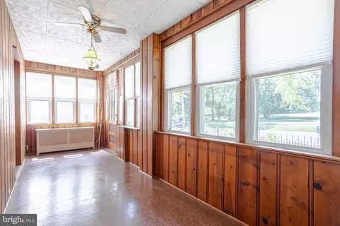Exterior - 4008 Pinewood Ave, Baltimore, MD 21206 photo 4 of 6