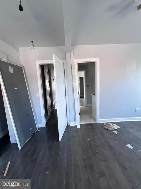 Entry Way - 3300 White Ave, Baltimore, MD 21214 photo 10 of 15