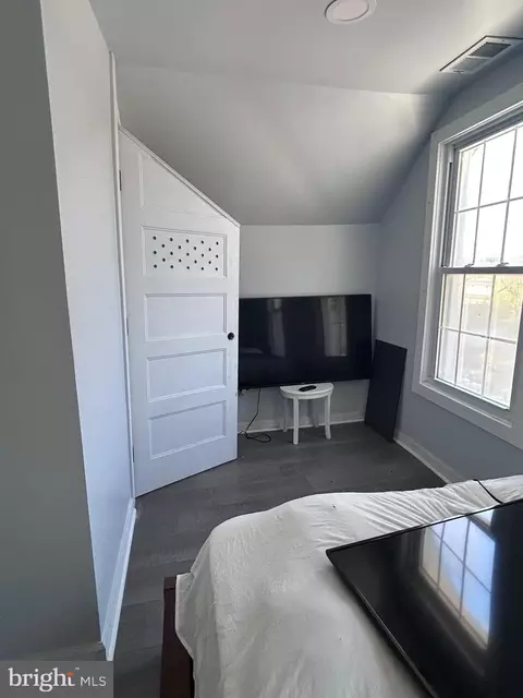 Bedroom - 3300 White Ave, Baltimore, MD 21214 photo 2 of 3