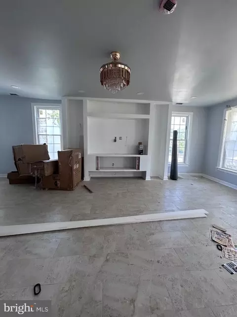 Living - 3300 White Ave, Baltimore, MD 21214 photo 2 of 3