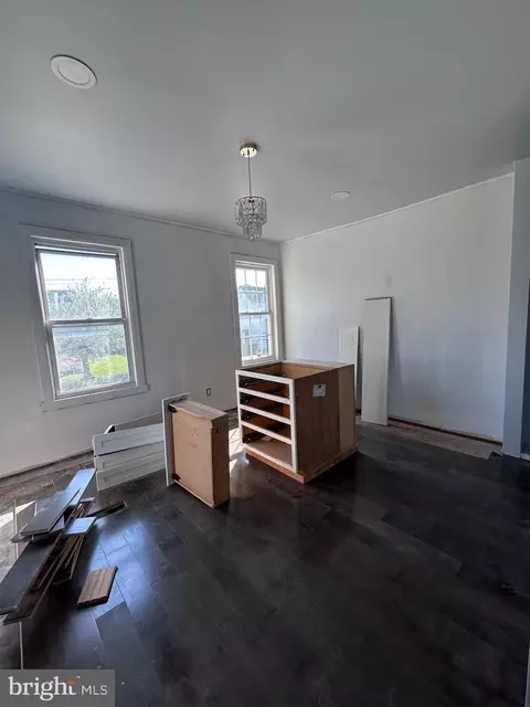 Entry Way - 3300 White Ave, Baltimore, MD 21214 photo 8 of 15
