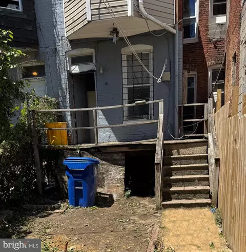 Exterior - 1905 W Mosher St, Baltimore, MD 21217 photo 2 of 2