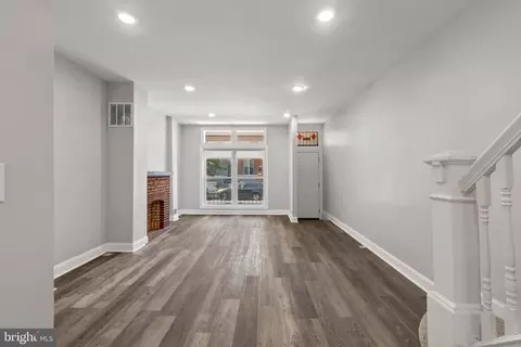 Living - 1612 E 25th St, Baltimore, MD 21213 photo 3 of 3