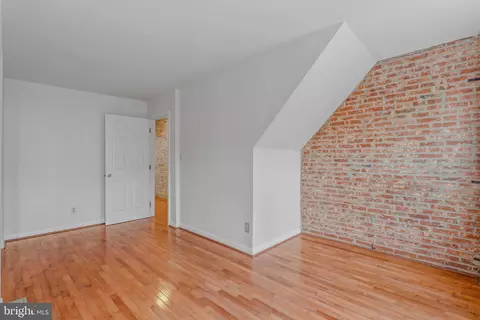 Bedroom - 1824 E Lombard St, Baltimore, MD 21231 photo 5 of 6