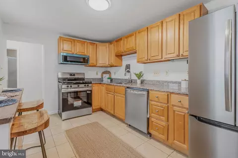 Kitchen - 1824 E Lombard St, Baltimore, MD 21231 photo 2 of 3