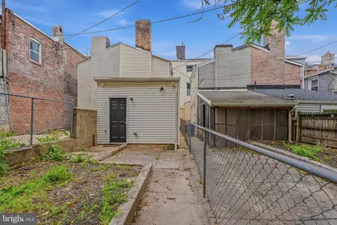 Exterior - 1824 E Lombard St, Baltimore, MD 21231 photo 1 of 3