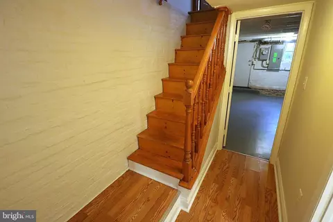 Entry Way - 26 S Potomac St, Baltimore, MD 21224 photo 4 of 5