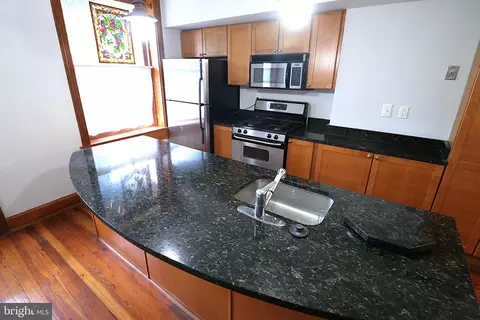 Kitchen - 26 S Potomac St, Baltimore, MD 21224 photo 2 of 2
