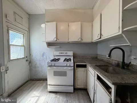 Kitchen - 1114 Myrtle Ave, Baltimore, MD 21201 photo 1 of 2