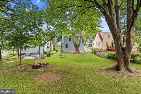 Exterior - 6407 Fairdel Ave, Baltimore, MD 21206 photo 6 of 9