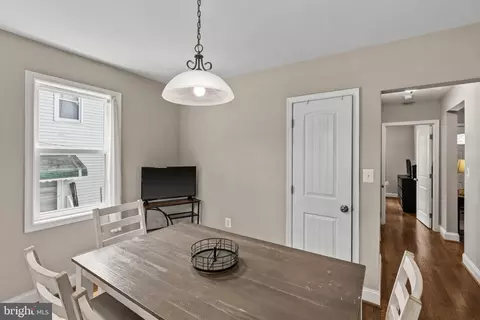 Dining - 6407 Fairdel Ave, Baltimore, MD 21206 photo 1 of 1