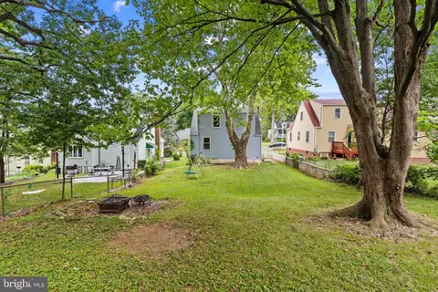 Exterior - 6407 Fairdel Ave, Baltimore, MD 21206 photo 7 of 9