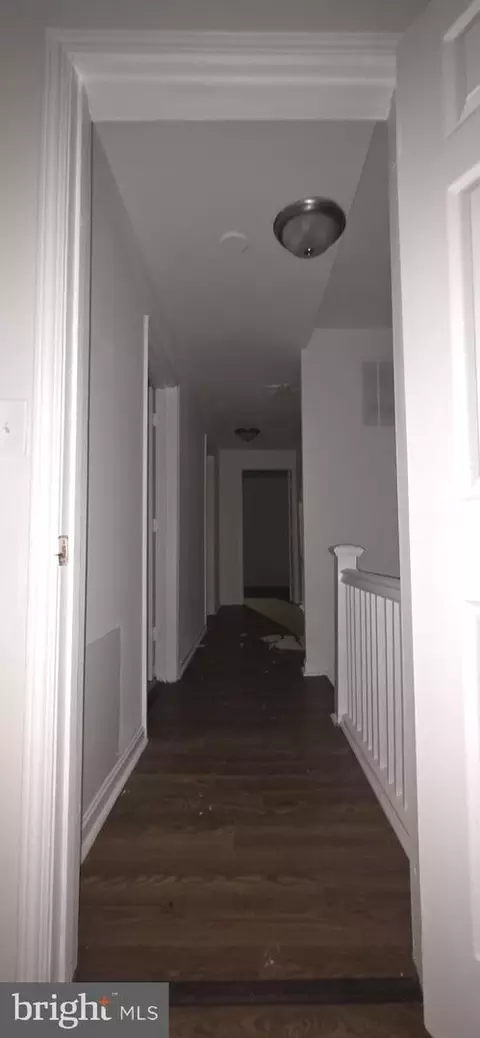 Entry Way - 3015 Rayner Ave, Baltimore, MD 21216 photo 10 of 25