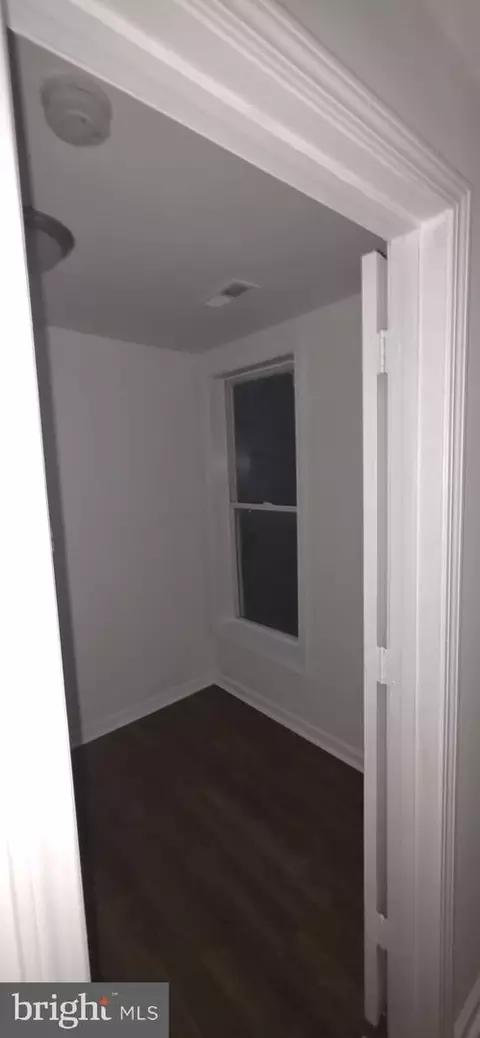 Entry Way - 3015 Rayner Ave, Baltimore, MD 21216 photo 23 of 25