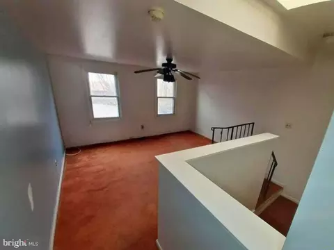 Living - 1533 Argyle Ave, Baltimore, MD 21217 photo 3 of 3